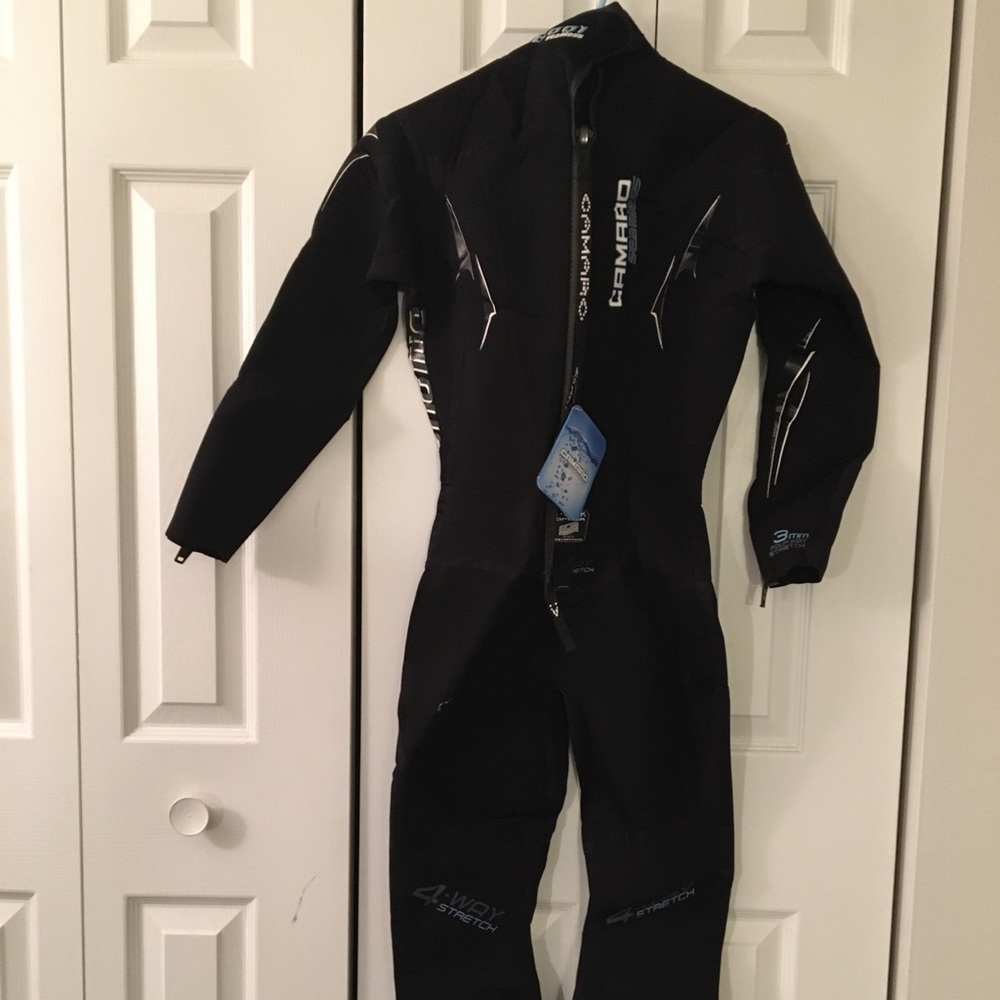 NWT CAMARO Wetsuit Front Zip Women’s 3mm, Small-38